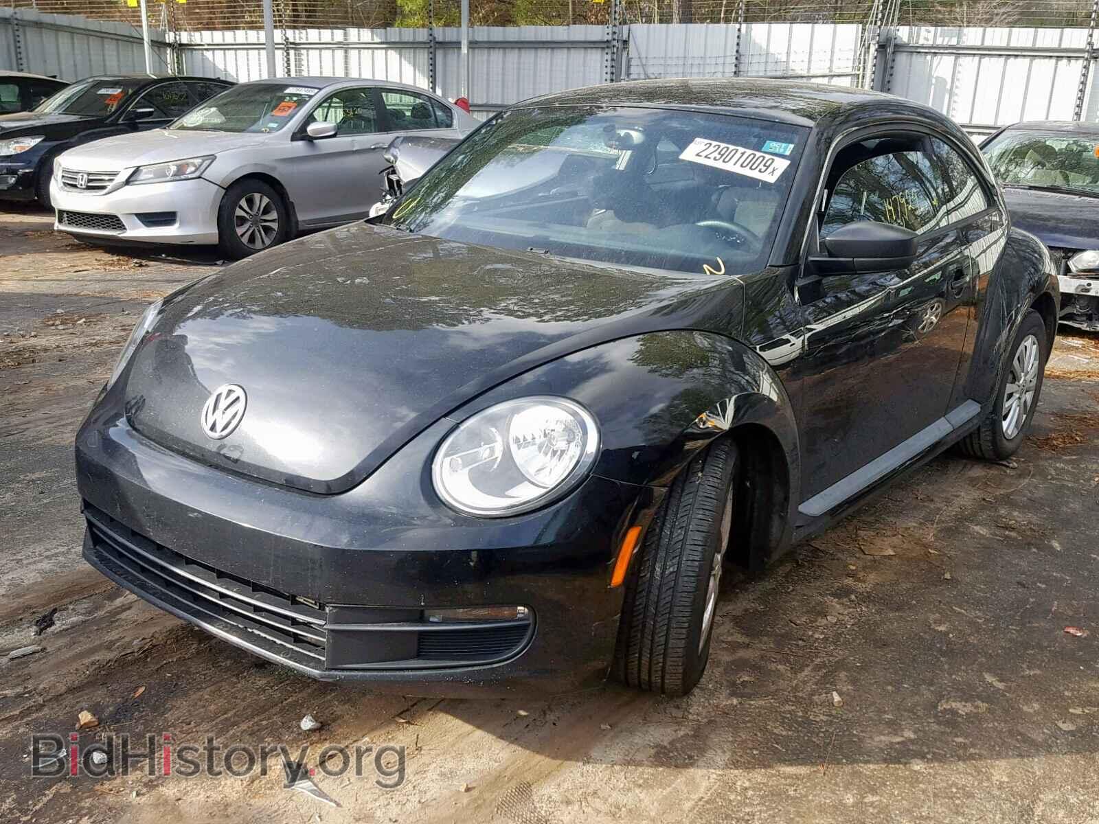 2012 VOLKSWAGEN BEETLE - VIN: 3VWFP7AT6CM624696 - Фото 2