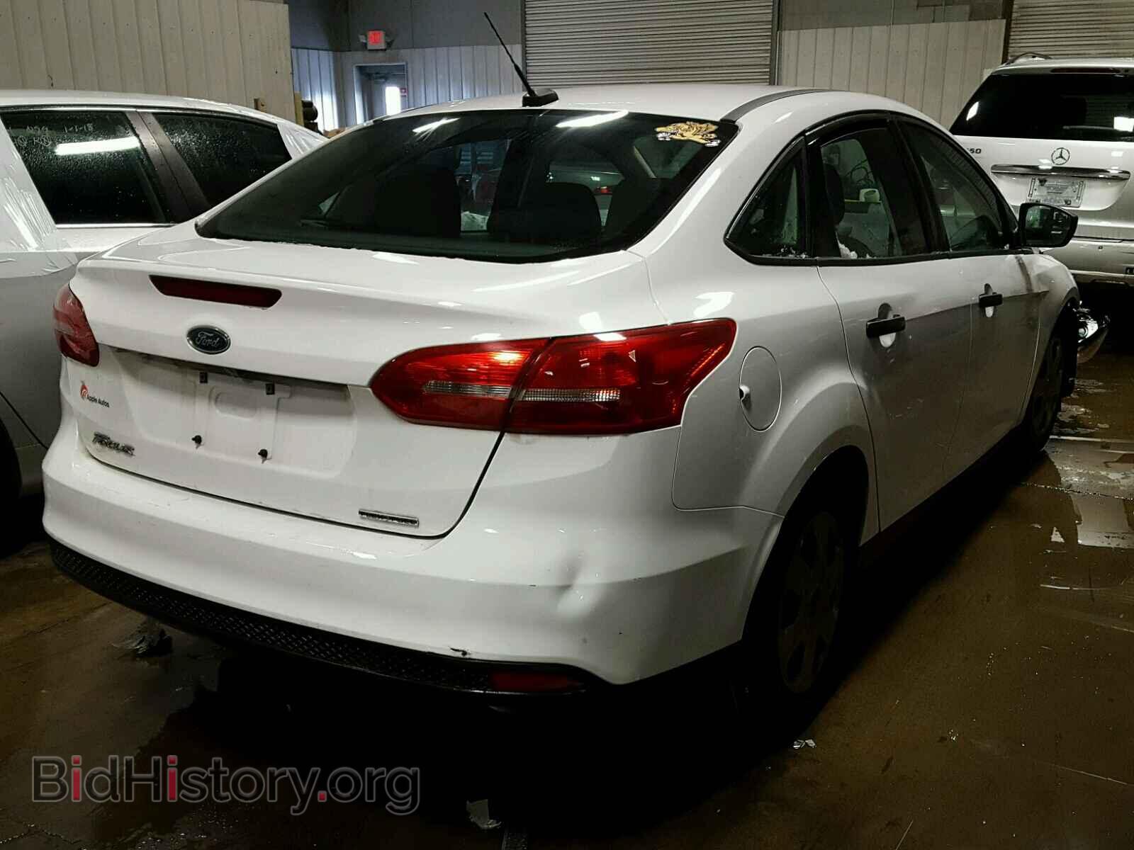 2016 FORD FOCUS - VIN: 1FADP3E22GL387691 - Photo 4