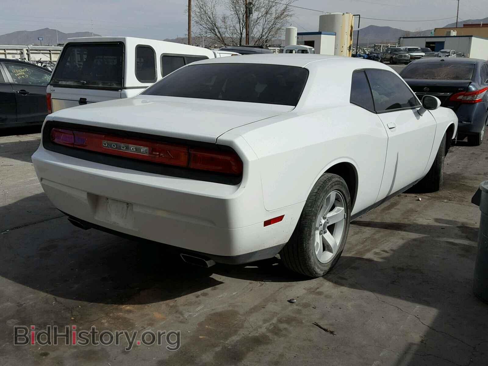 2014 DODGE CHALLENGER - VIN: 2C3CDYAG3EH290009 - Фото 4