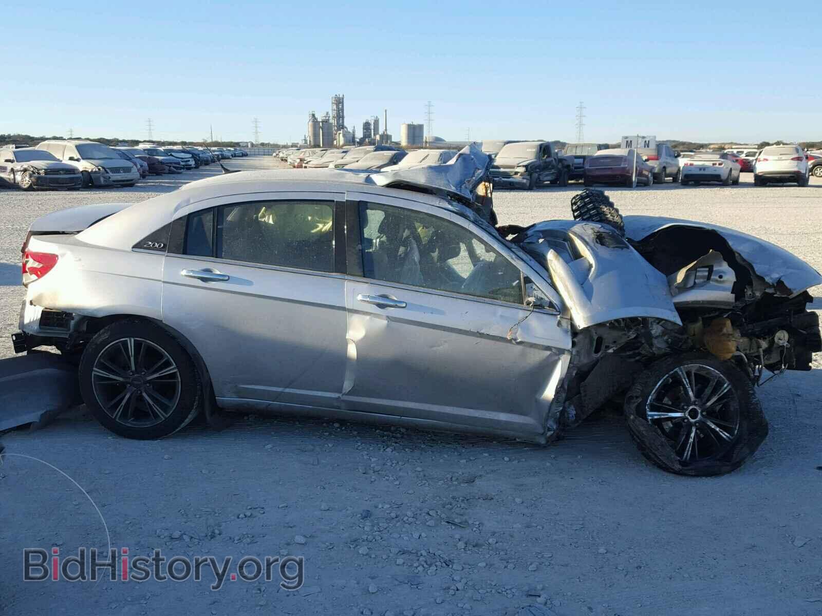 2012 CHRYSLER 200 - VIN: 1C3CCBCG8CN113229 - Фото 9