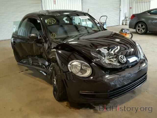 Photo 3VWFP7AT1CM652115 - VOLKSWAGEN BEETLE 2012