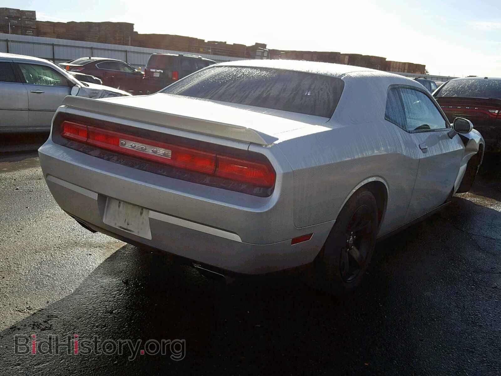 2012 DODGE CHALLENGER - VIN: 2C3CDYAG7CH106011 - Photo 4