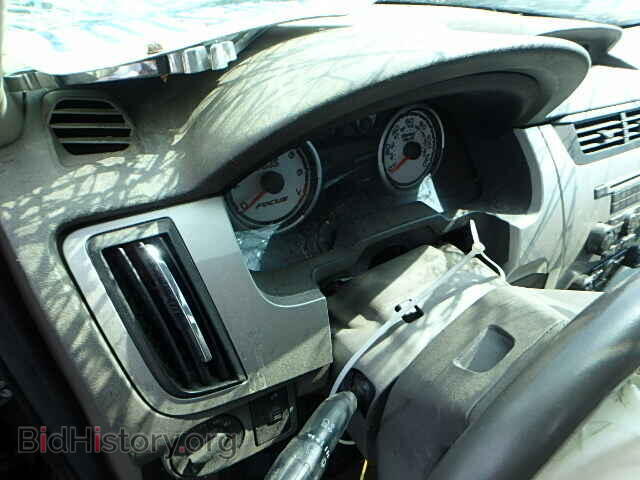 2009 FORD FOCUS - VIN: 1FAHP37N39W106413 - Фото 8