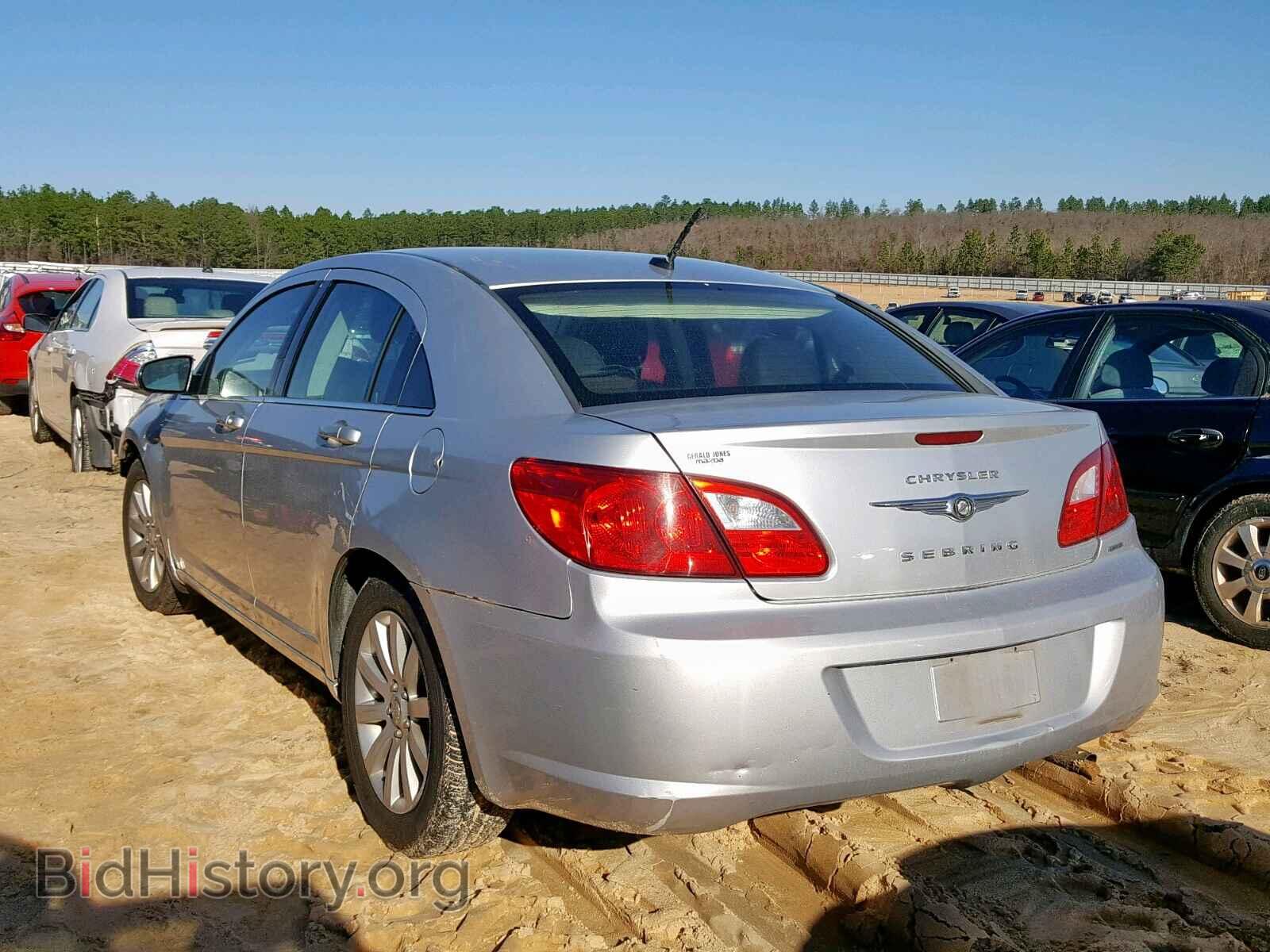 2010 CHRYSLER SEBRING - VIN: 1C3CC5FB4AN152740 - Фото 3