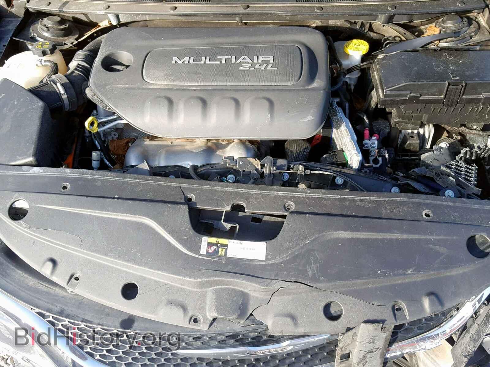 2015 CHRYSLER 200 - VIN: 1C3CCCCBXFN520547 - Фото 7