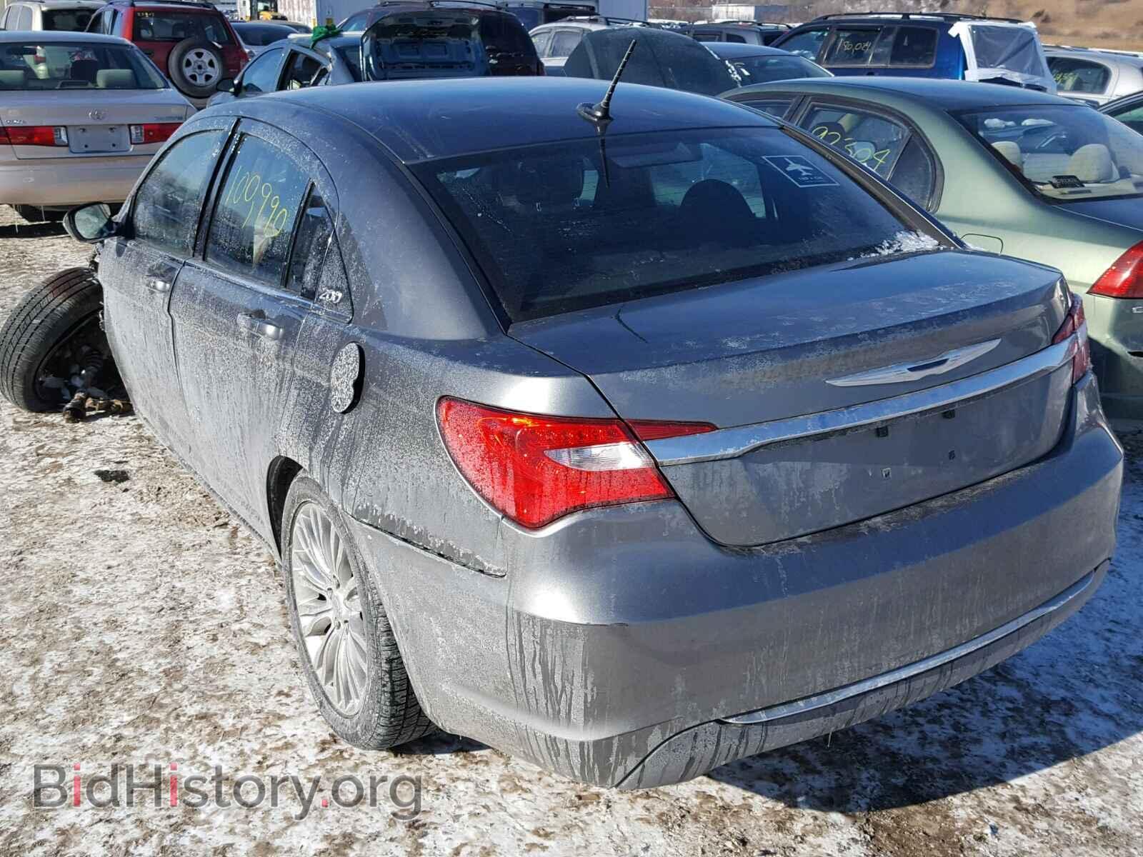2012 CHRYSLER 200 - VIN: 1C3CCBAB8CN256656 - Фото 3