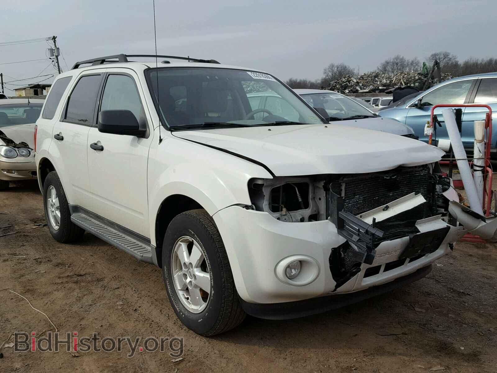 Photo 1FMCU9D72BKA85617 - FORD ESCAPE 2011