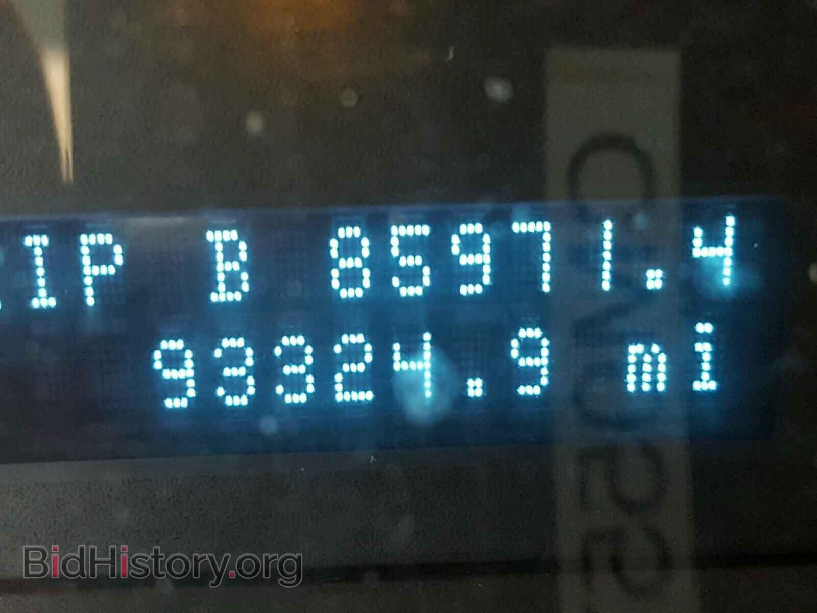 2011 FORD ESCAPE - VIN: 1FMCU9D72BKA85617 - Photo 8