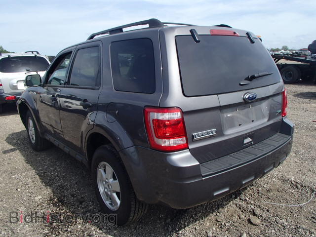 2011 FORD ESCAPE - VIN: 1FMCU9DG3BKC30972 - Фото 3