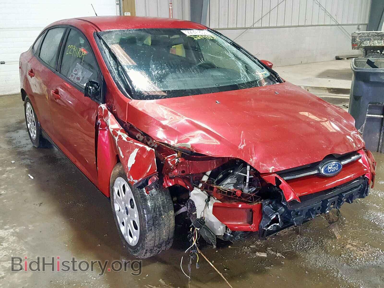 Photo 1FAHP3F27CL299679 - FORD FOCUS SE 2012