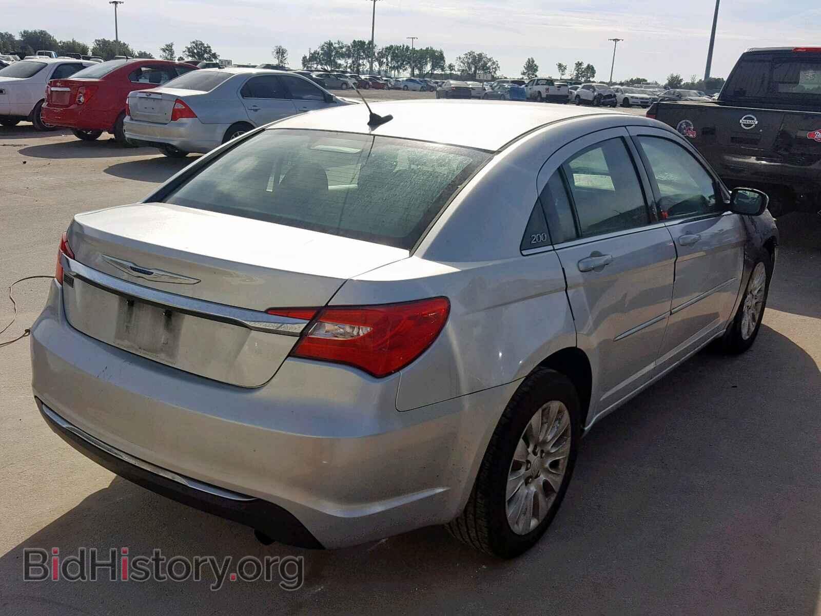 2012 CHRYSLER 200 - VIN: 1C3CCBAB3CN157940 - Фото 4