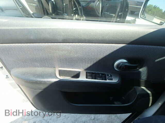 2008 NISSAN VERSA - VIN: 3N1BC13E48L377512 - Фото 9