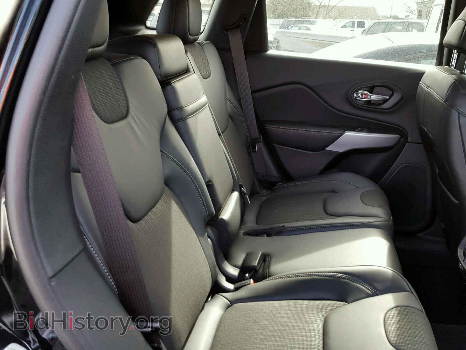 2018 JEEP CHEROKEE - VIN: 1C4PJLLX6JD557625 - Фото 6