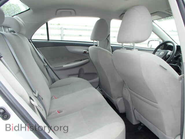 2012 TOYOTA COROLLA - VIN: 2T1BU4EE7CC819428 - Фото 6