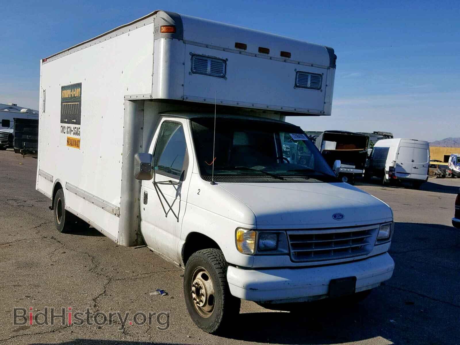 Photo 1FDKE37G0SHA62142 - FORD ECONOLINE 1995