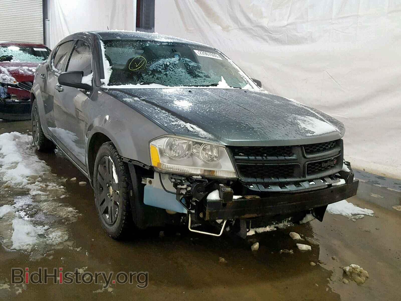 Photo  - DODGE AVENGER 2013