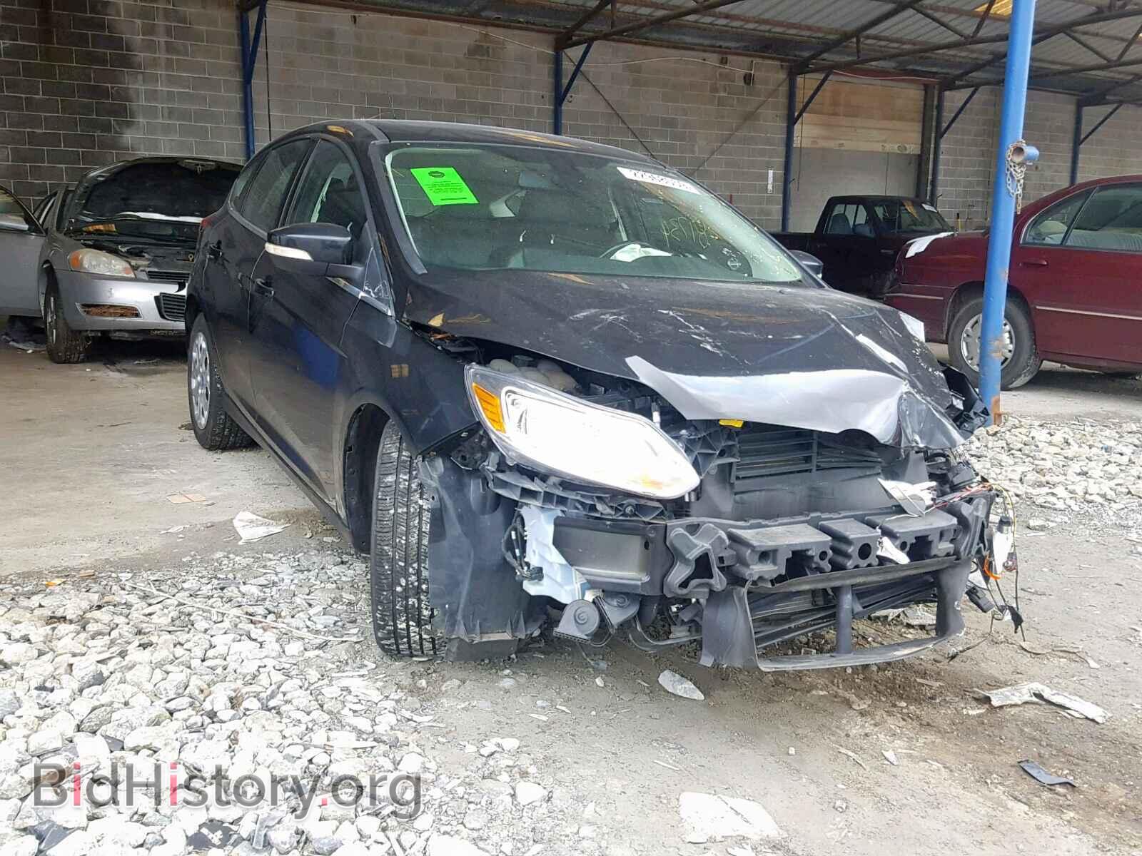 Photo 1FAHP3M24CL339414 - FORD FOCUS 2012