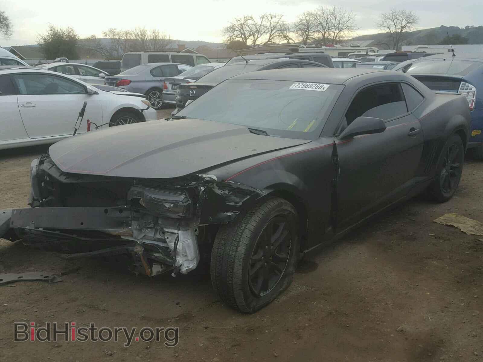 2013 CHEVROLET CAMARO - VIN: 2G1FB1E33D9111109 - Фото 2