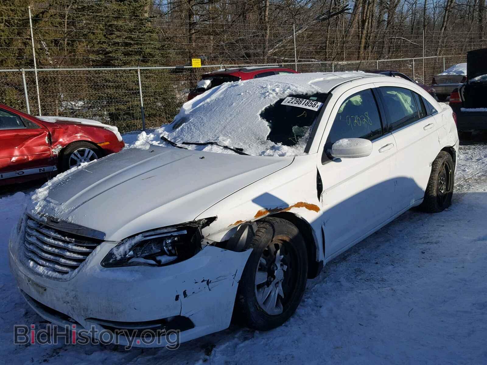 2013 CHRYSLER 200 - VIN: 1C3CCBAB4DN646901 - Photo 2