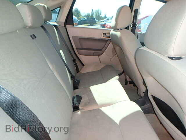 2010 FORD FOCUS - VIN: 1FAHP3EN9AW270093 - Photo 6