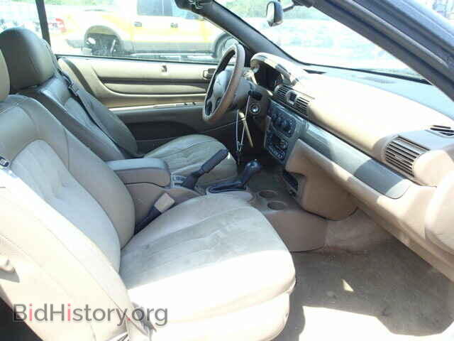 2004 CHRYSLER SEBRING - VIN: 1C3EL55R84N398900 - Фото 5