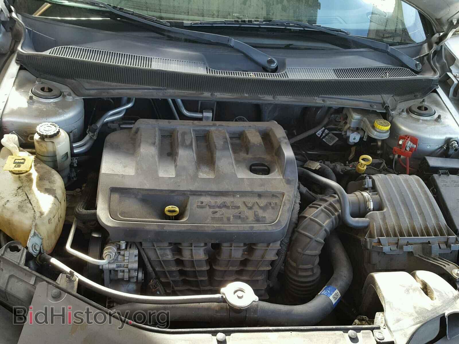 2010 CHRYSLER SEBRING - VIN: 1C3CC4FB2AN105295 - Фото 7