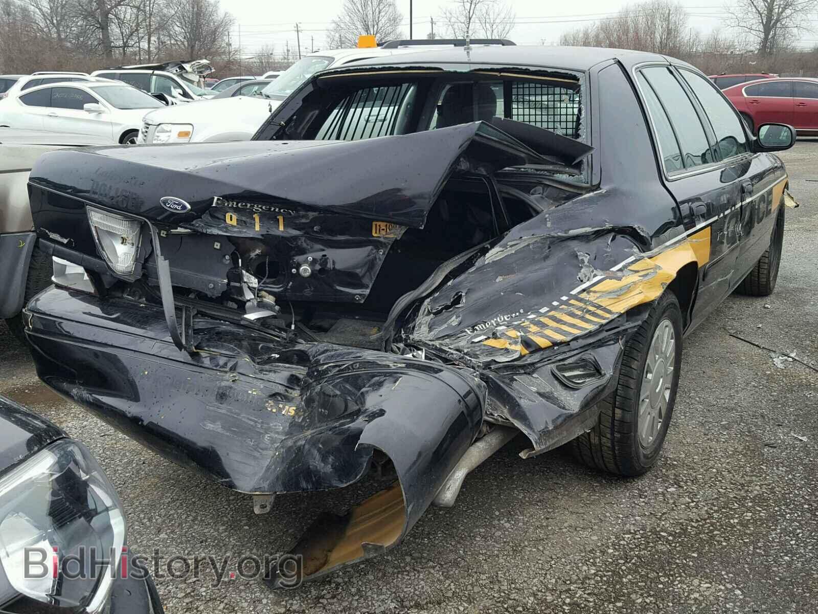 2011 FORD CROWN VIC - VIN: 2FABP7BV5BX159533 - Фото 4