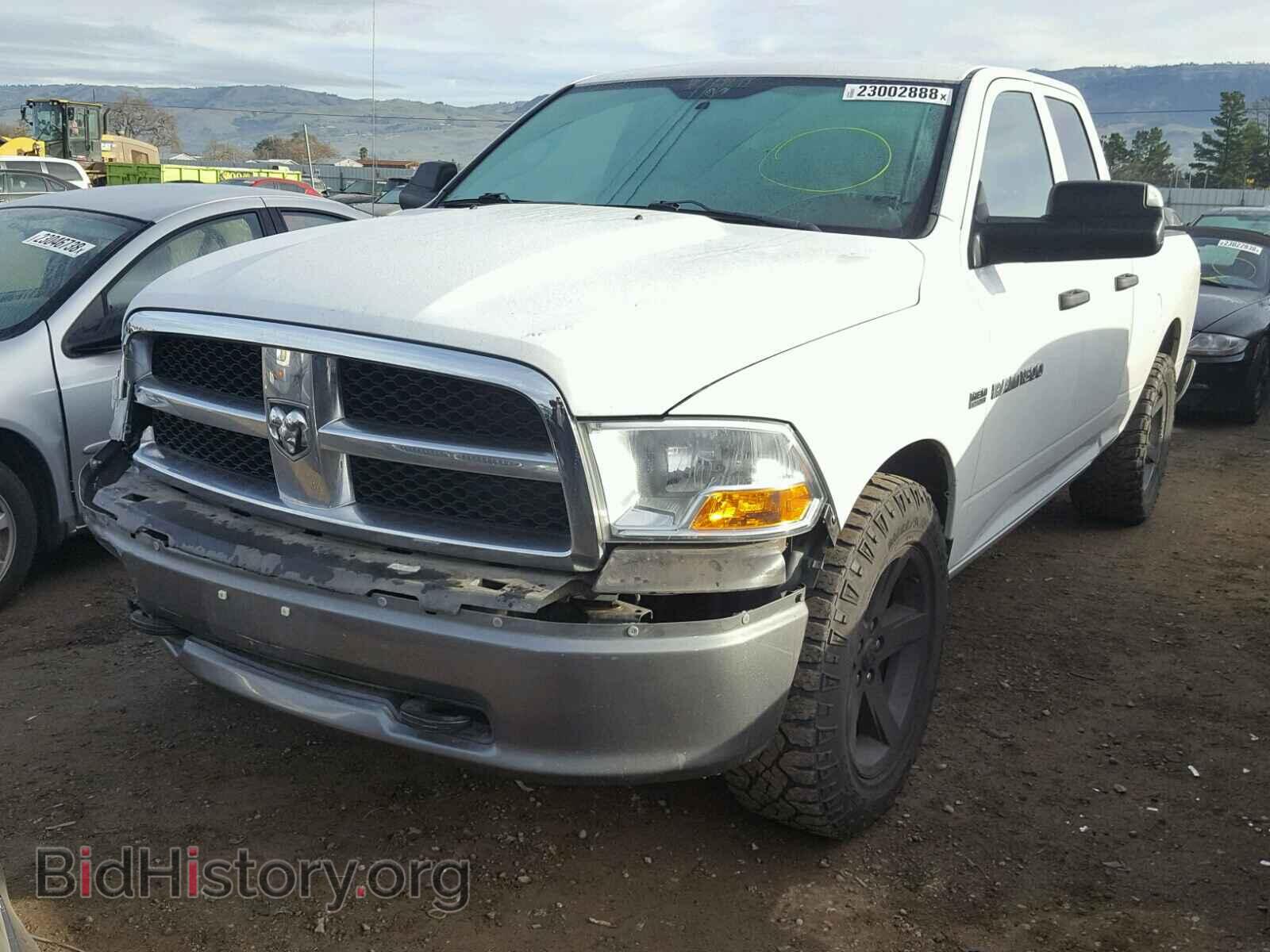 2011 DODGE RAM 1500 - VIN: 1D7RV1GT1BS697786 - Фото 2