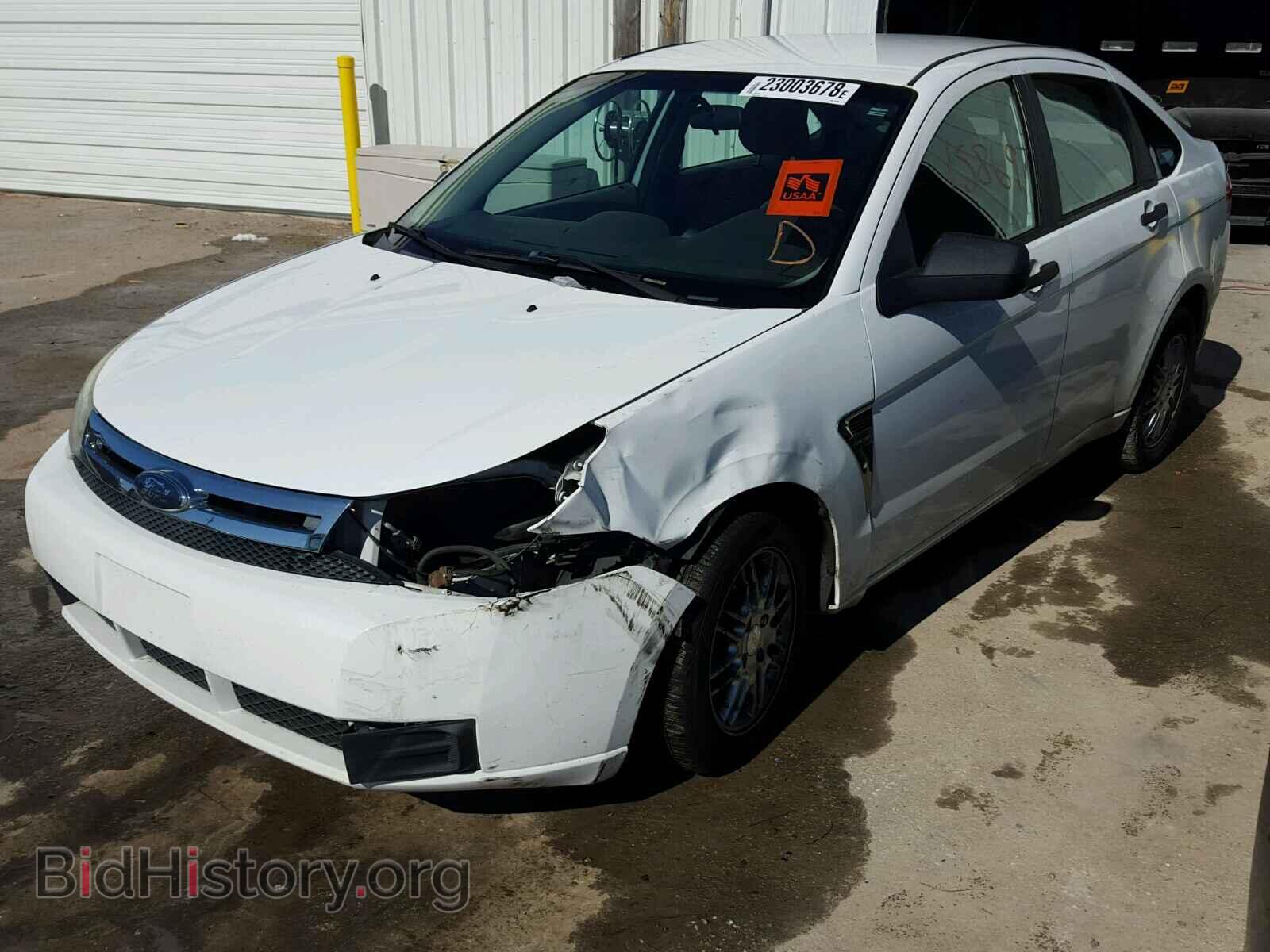 2008 FORD FOCUS - VIN: 1FAHP35N28W187759 - Фото 2