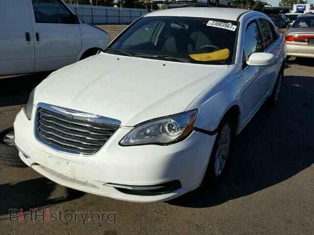 2013 CHRYSLER 200 - VIN: 1C3CCBBG8DN527937 - Photo 2