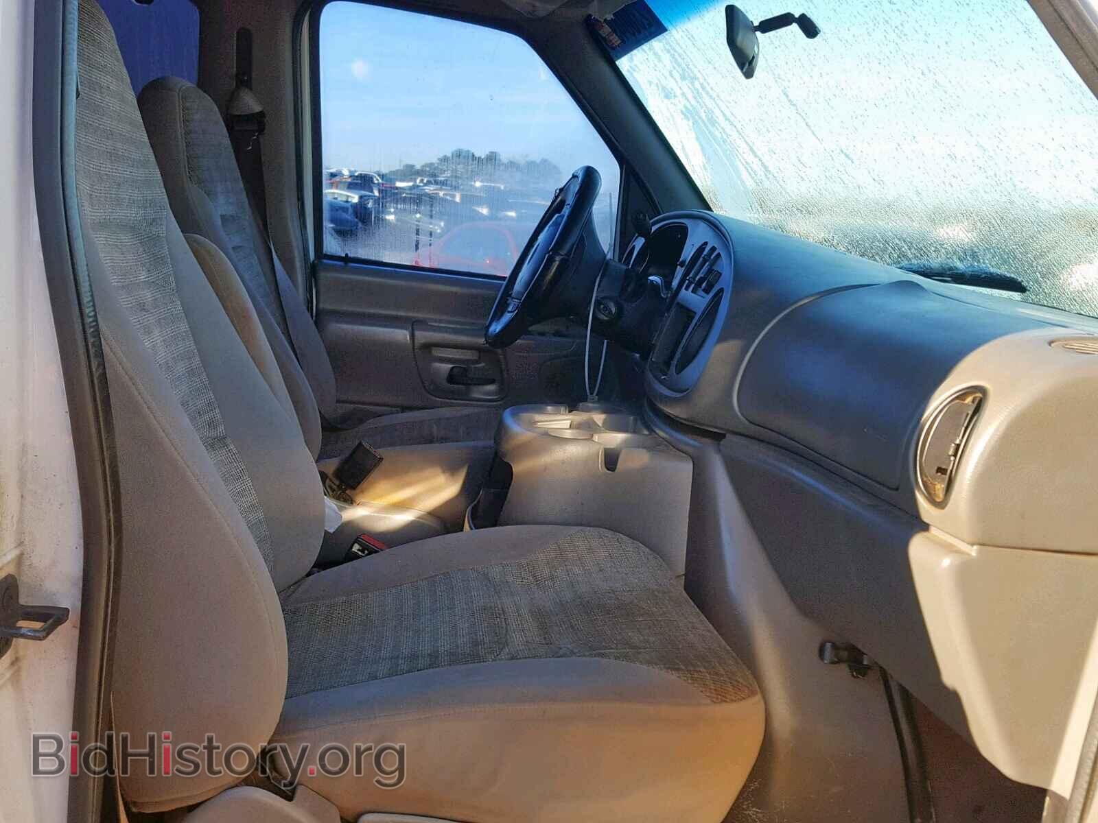 2000 FORD ECONOLINE - VIN: 1FBSS31L7YHA77110 - Photo 5