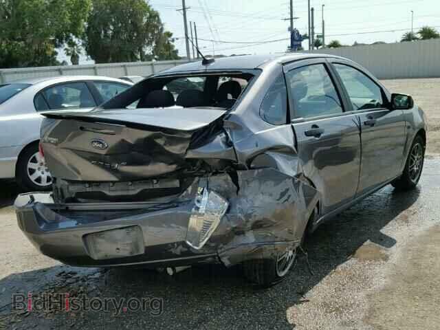 2010 FORD FOCUS - VIN: 1FAHP3FN3AW201558 - Photo 4