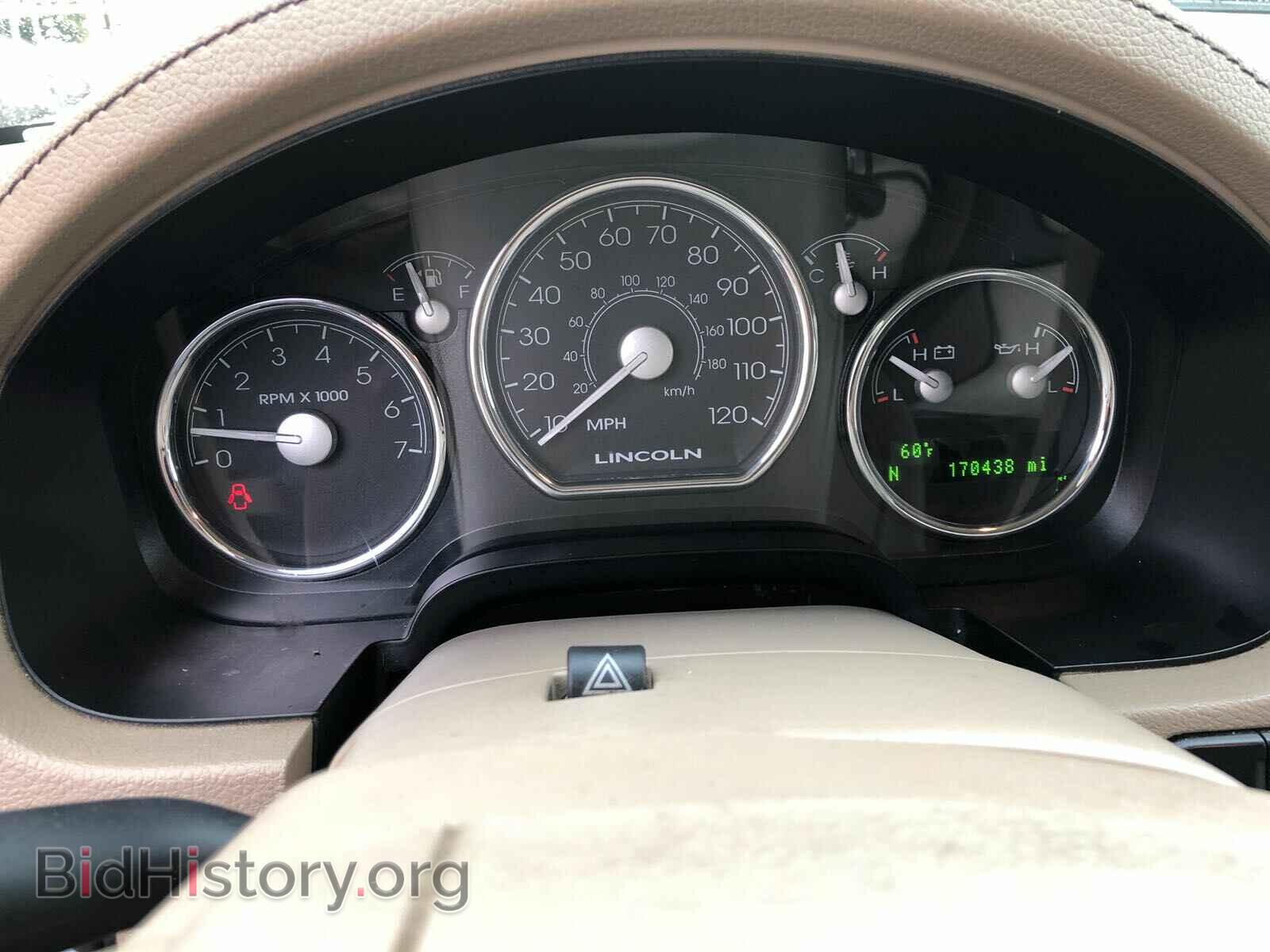 2006 LINCOLN MARK LT - VIN: 5LTPW18596FJ21499 - Photo 10