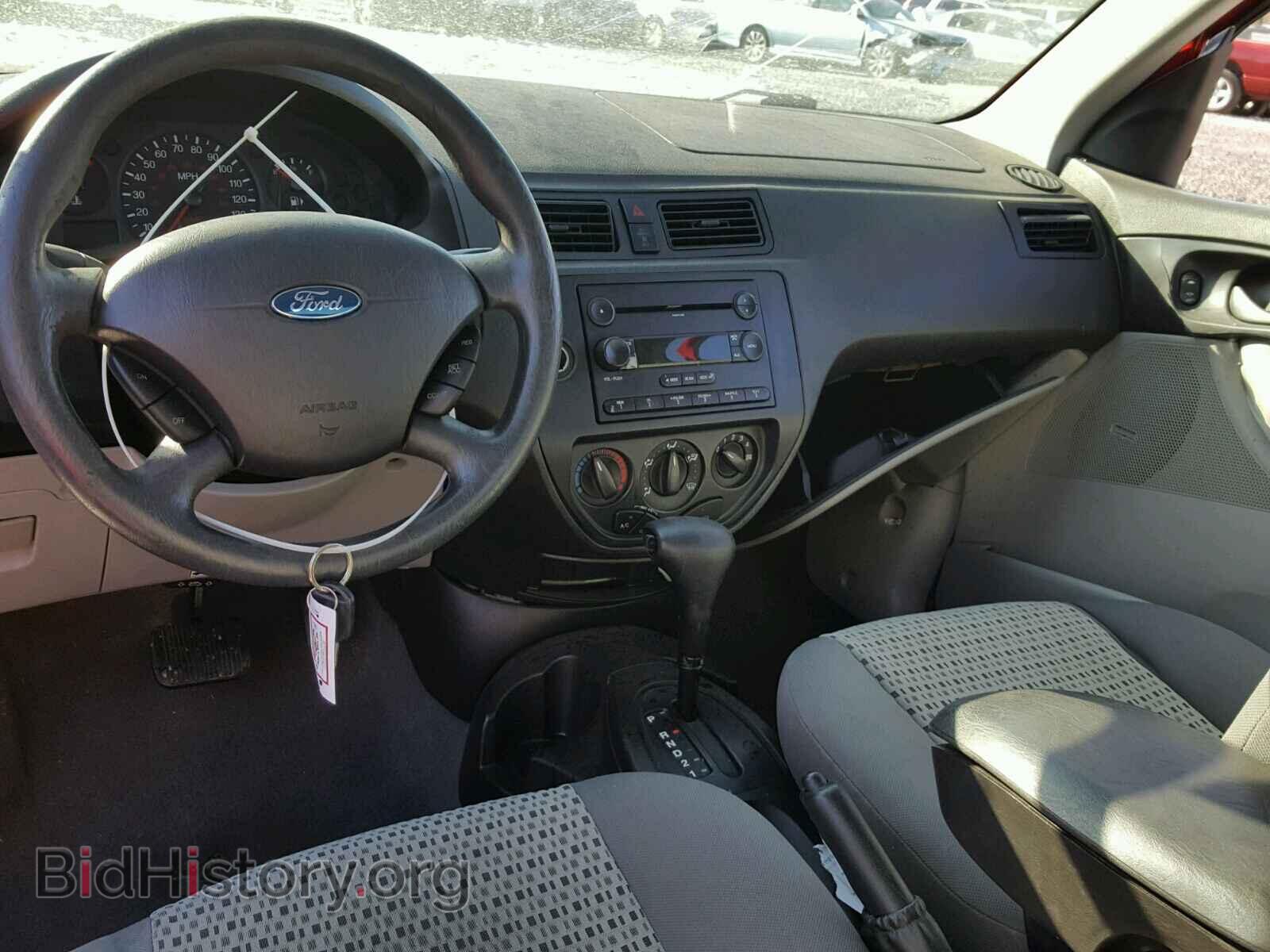 2007 FORD FOCUS - VIN: 1FAHP34N17W161475 - Фото 9