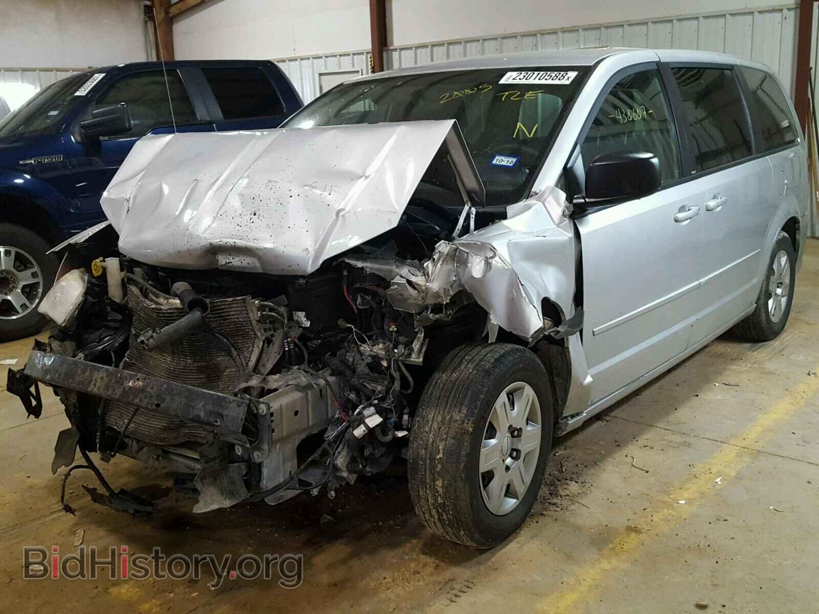 2011 DODGE CARAVAN - VIN: 2D4RN4DG7BR612005 - Photo 2