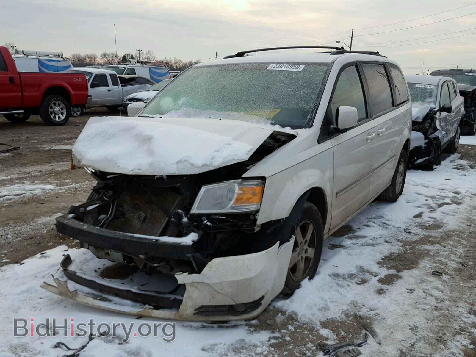 2009 DODGE CARAVAN - VIN: 2D8HN54129R597600 - Фото 2