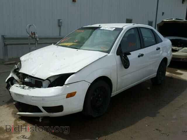 2007 FORD FOCUS - VIN: 1FAFP34N47W348622 - Фото 2