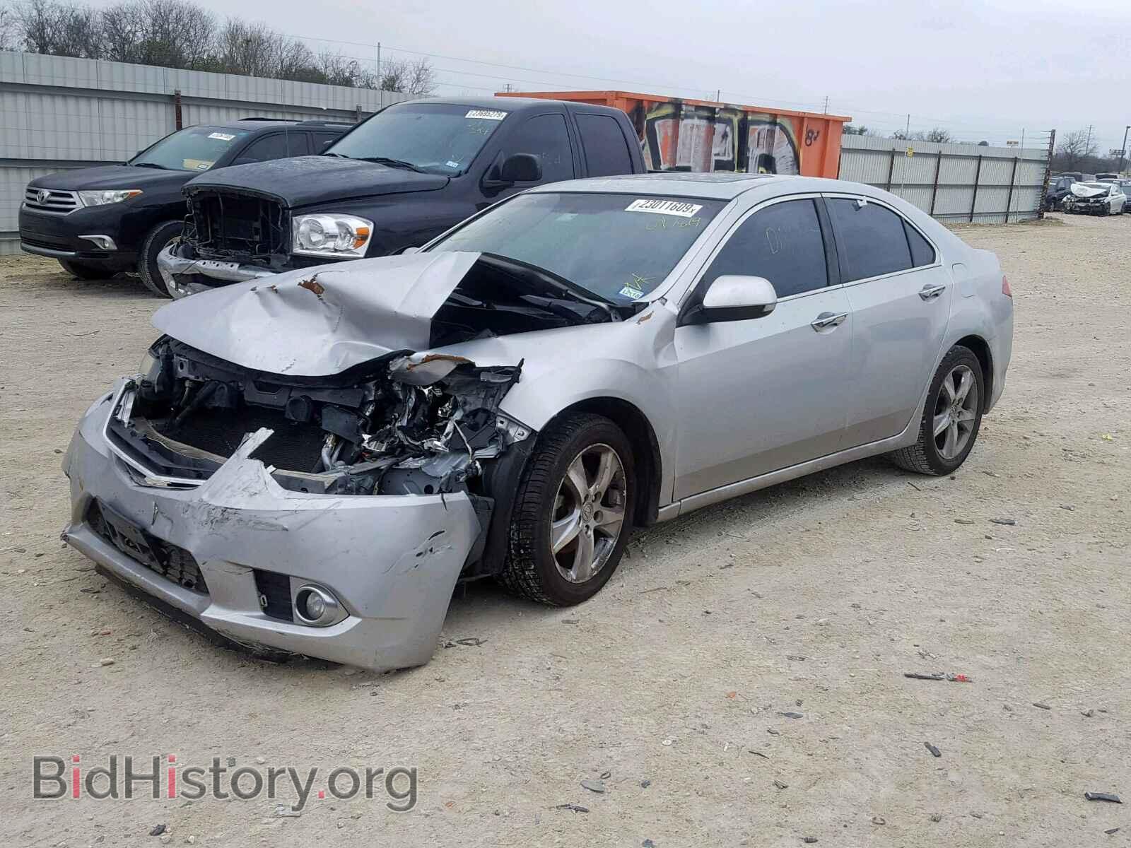 2011 ACURA TSX - VIN: JH4CU2F63BC017819 - Фото 2