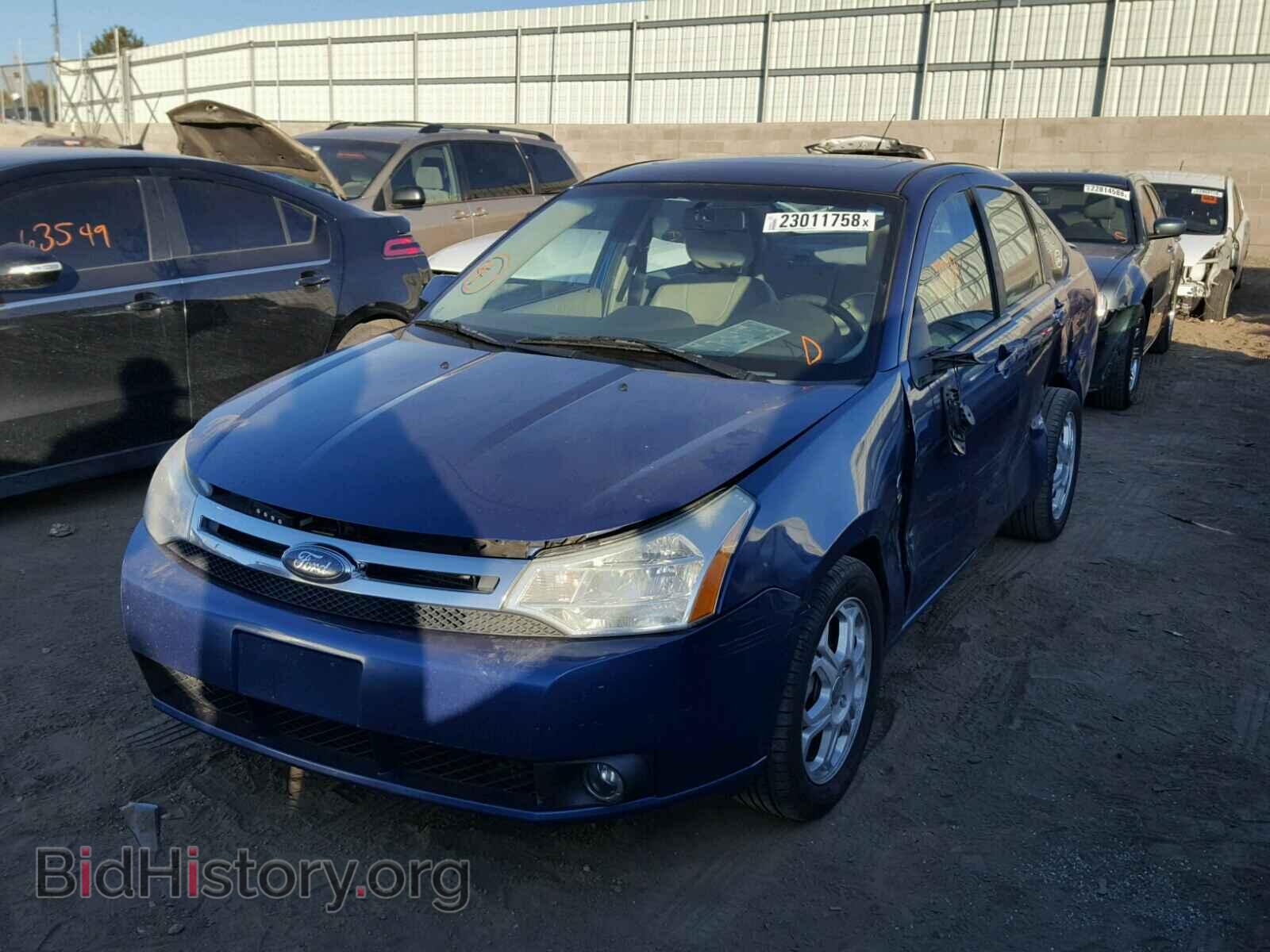 2008 FORD FOCUS - VIN: 1FAHP35N88W172957 - Photo 2