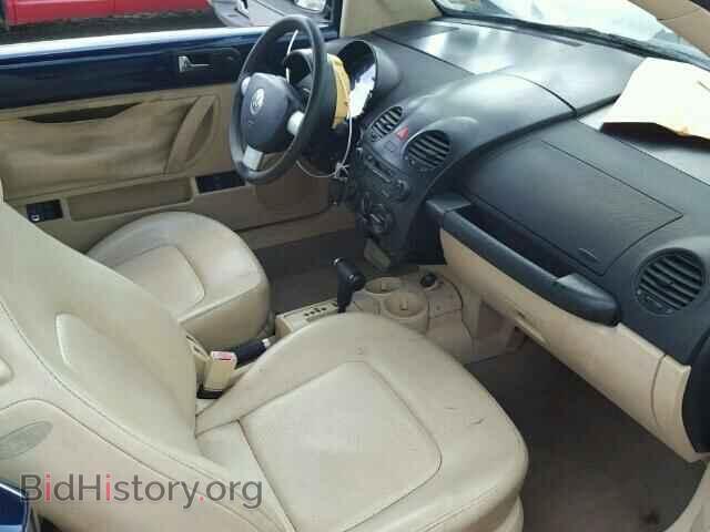 2004 VOLKSWAGEN BEETLE - VIN: 3VWCM31Y24M331377 - Фото 5
