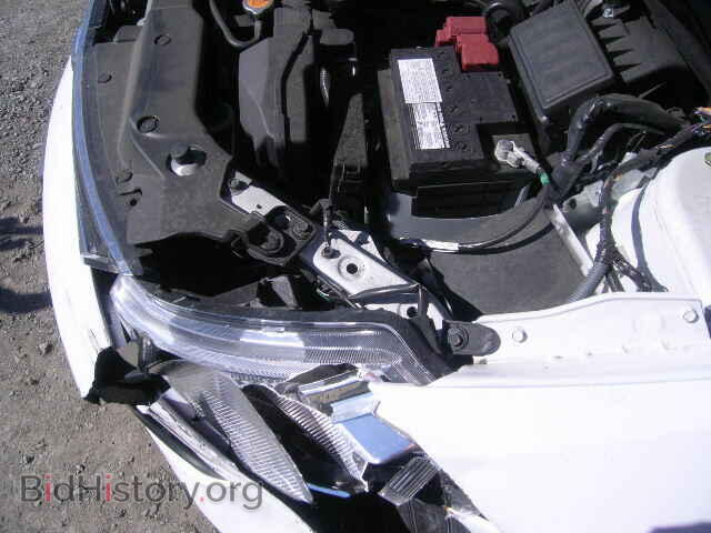 2010 NISSAN VERSA - VIN: 3N1BC1AP9AL415424 - Photo 9