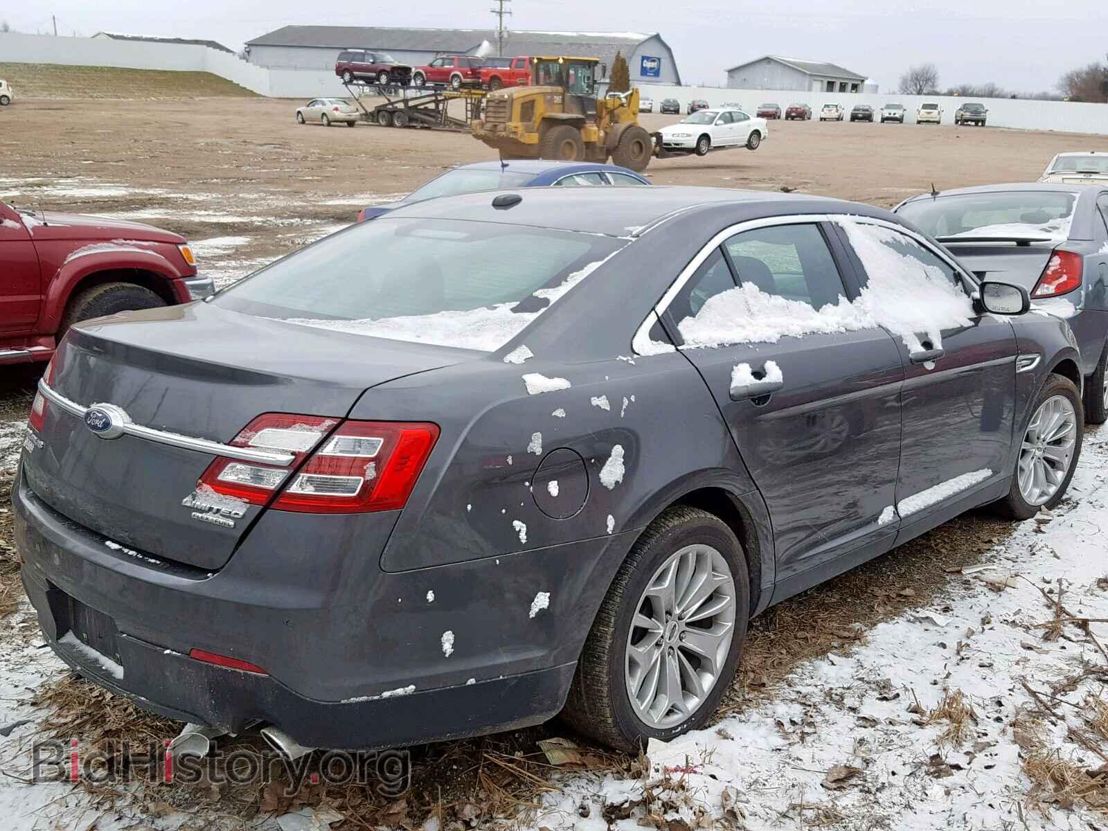 2018 FORD TAURUS - VIN: 1FAHP2F81JG132111 - Фото 4