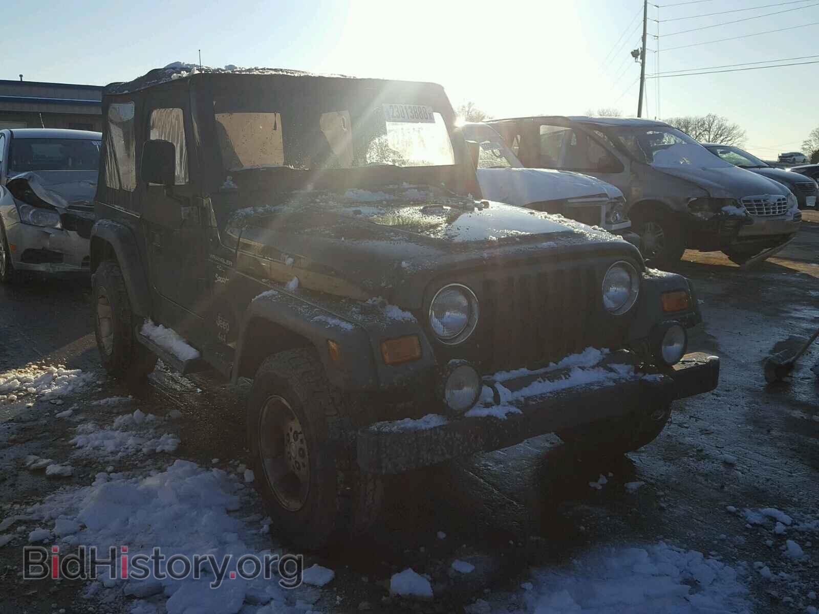 Фотография 1J4FA49S5YP795742 - JEEP WRANGLER 2000