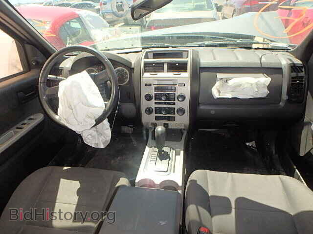 2011 FORD ESCAPE - VIN: 1FMCU0DG5BKB98103 - Фото 9