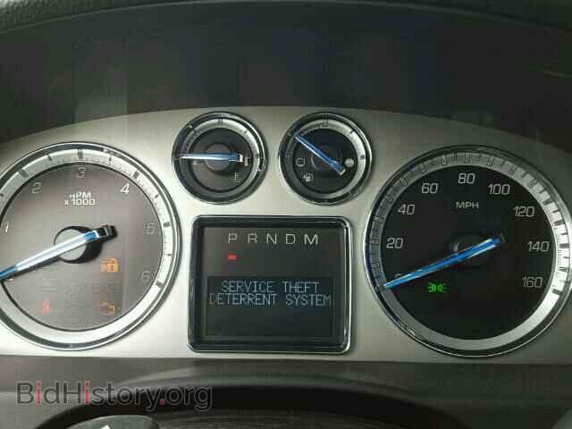 2011 CADILLAC ESCALADE - VIN: 1GYS3BEF5BR155550 - Фото 8