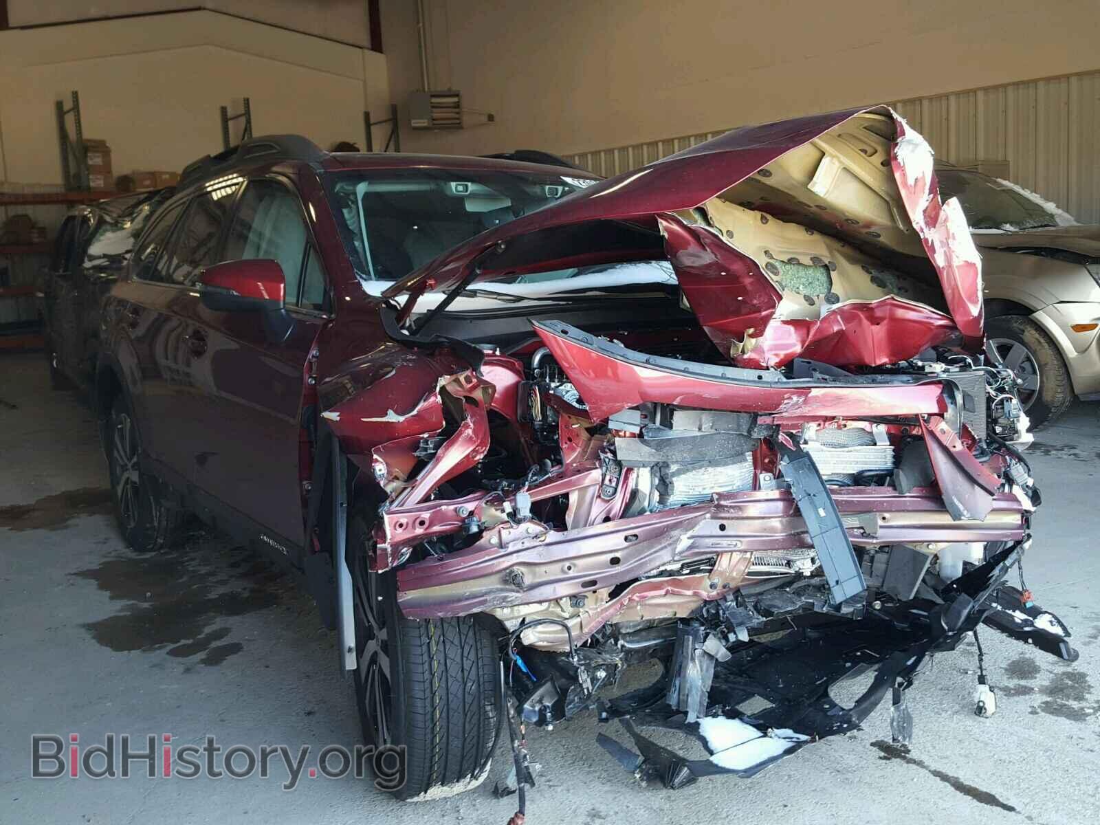 Photo 4S4BSANC0J3240818 - SUBARU OUTBACK 2018