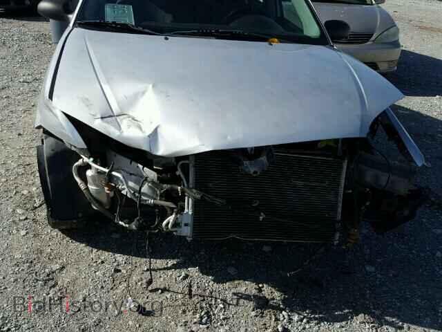 2006 FORD FOCUS - VIN: 1FAFP34N96W203932 - Фото 9