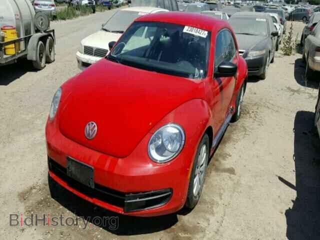 2013 VOLKSWAGEN BEETLE - VIN: 3VWFP7AT5DM667685 - Фото 2