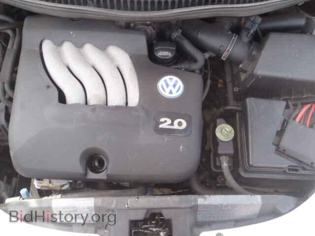 2000 VOLKSWAGEN BEETLE - VIN: 3VWCA21C7YM427860 - Фото 7