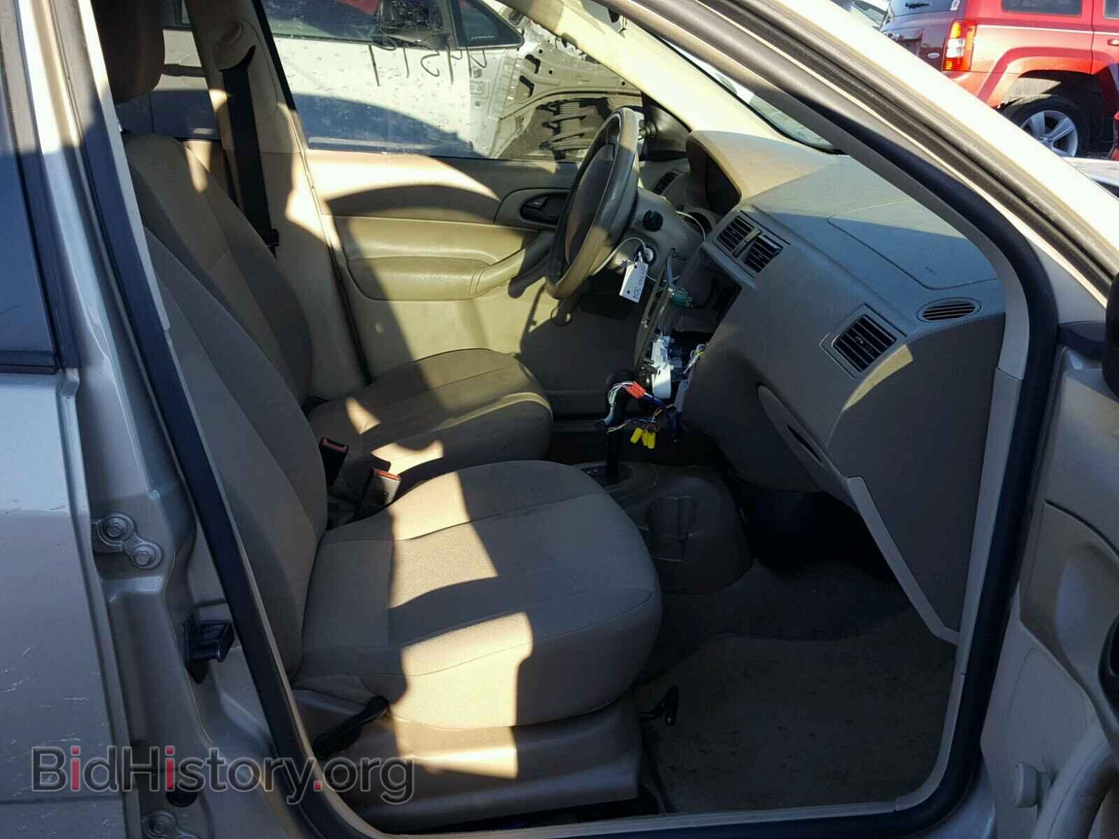 2006 FORD FOCUS - VIN: 1FAFP34N76W107801 - Фото 5